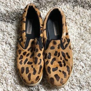 Steve Madden slip ons